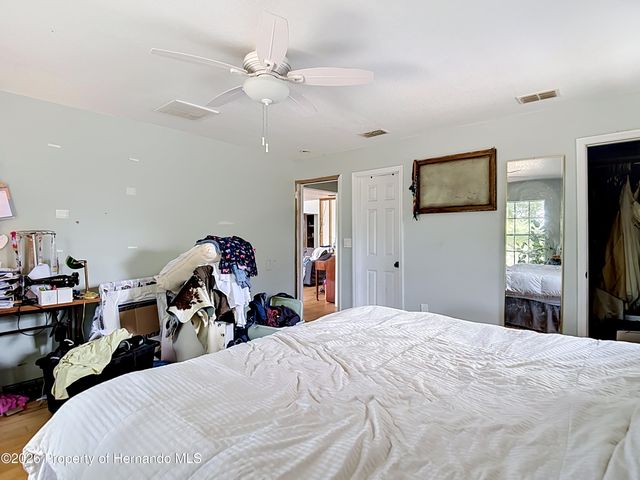12126 Skimmer Avenue, Weeki Wachee, FL 34614