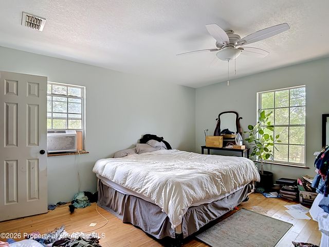12126 Skimmer Avenue, Weeki Wachee, FL 34614