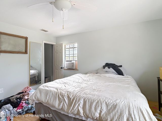 12126 Skimmer Avenue, Weeki Wachee, FL 34614