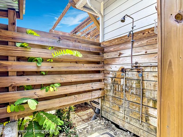 12126 Skimmer Avenue, Weeki Wachee, FL 34614