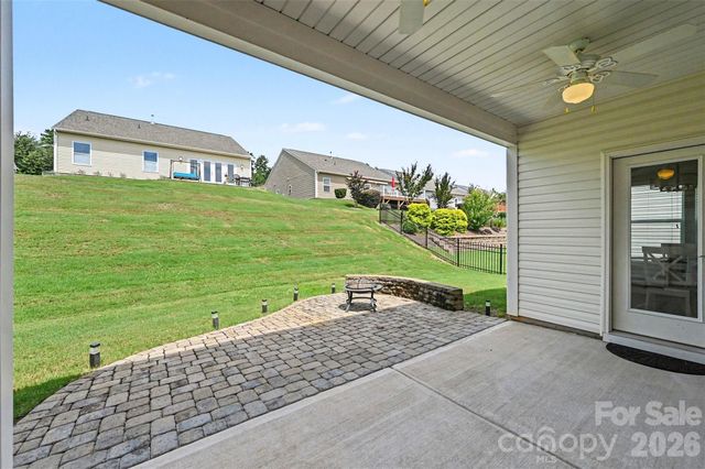 2316 Celandine Way, Tega Cay, SC 29708