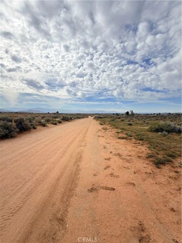 3 Carmel, Apple Valley, CA 92307