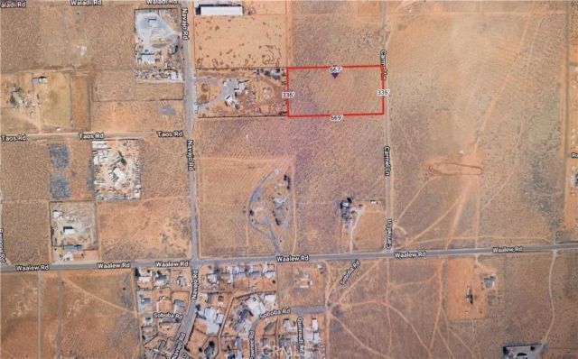 3 Carmel, Apple Valley, CA 92307