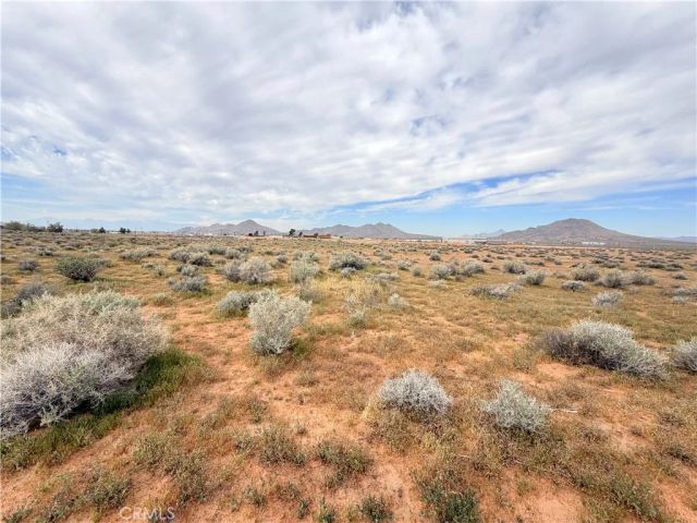 3 Carmel, Apple Valley, CA 92307