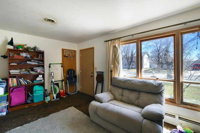 706 26 Street N, Fargo, ND 58102