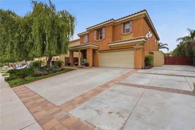 2180 Stonewood, Mentone, CA 92359