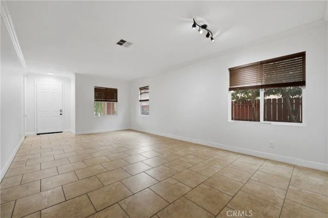 2180 Stonewood, Mentone, CA 92359