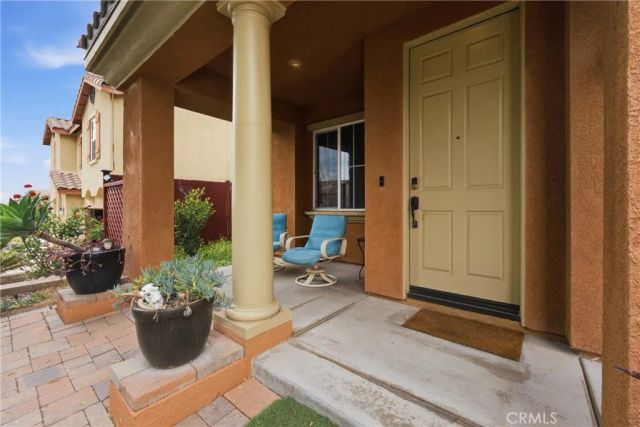 2180 Stonewood, Mentone, CA 92359