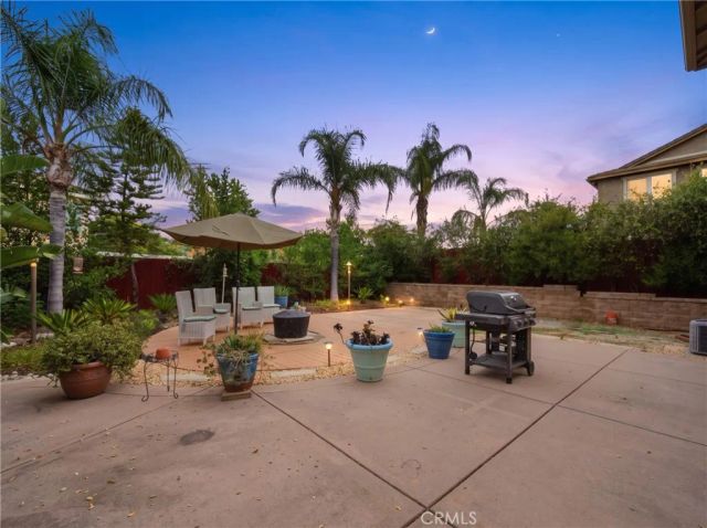 2180 Stonewood, Mentone, CA 92359