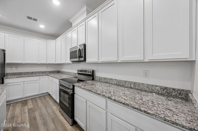 127 Breakwater Lp, Kingsland, GA 31548
