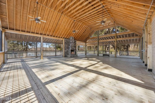 127 Breakwater Lp, Kingsland, GA 31548