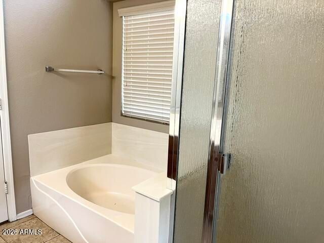 6375 W ADOBE Drive, Glendale, AZ 85308