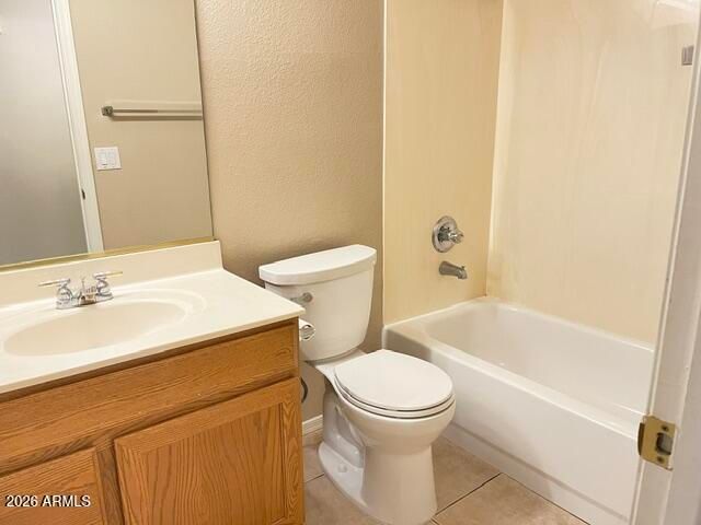 6375 W ADOBE Drive, Glendale, AZ 85308