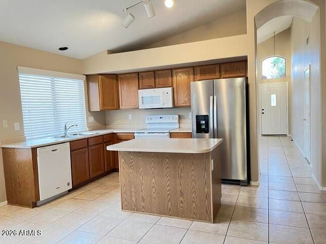 6375 W ADOBE Drive, Glendale, AZ 85308