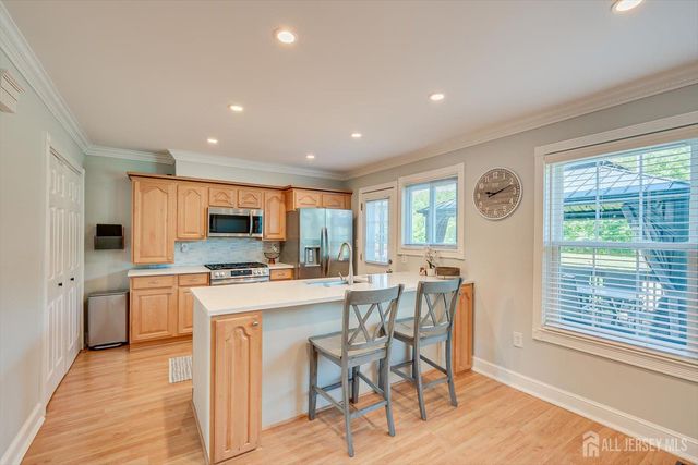 15 Gwizdak Court, Sayreville, NJ 08872