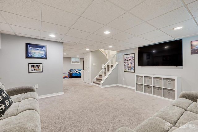 15 Gwizdak Court, Sayreville, NJ 08872