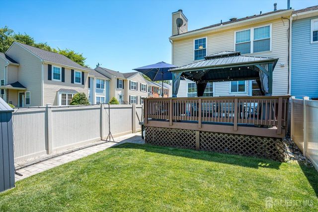 15 Gwizdak Court, Sayreville, NJ 08872