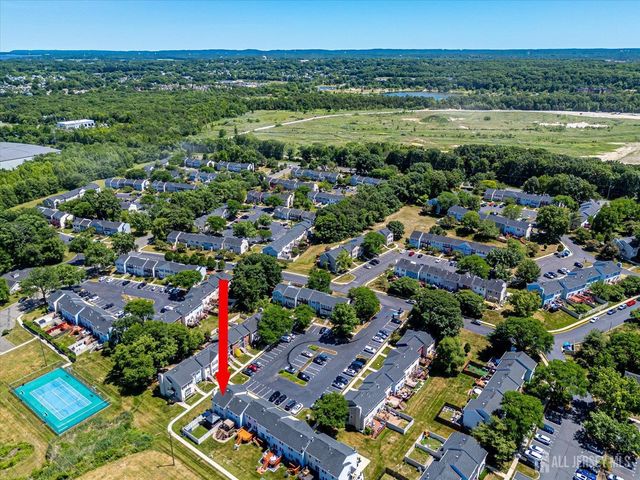 15 Gwizdak Court, Sayreville, NJ 08872