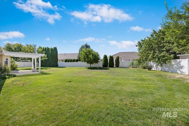 451 Wildrose Loop, Twin Falls, ID 83301