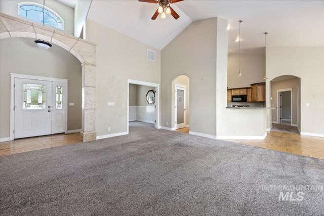 451 Wildrose Loop, Twin Falls, ID 83301