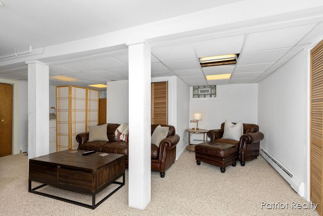 16631 Lakeview Street, Ferrysburg City, MI 49456