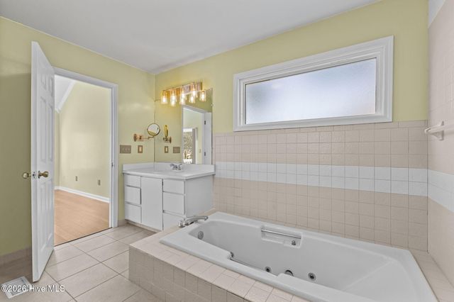 241 Windjammer W, Emerald Isle, NC 28594