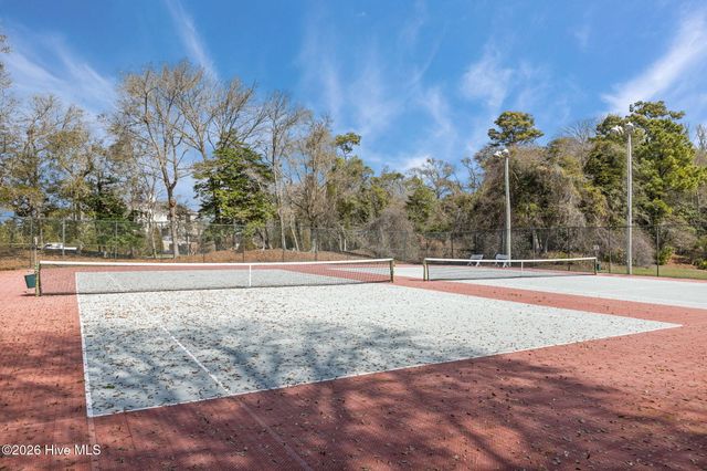 241 Windjammer W, Emerald Isle, NC 28594