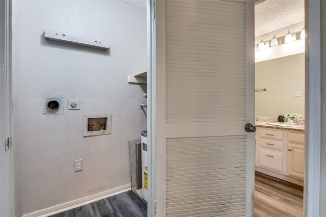 1310 Harwell Drive 4721, Arlington, TX 76011