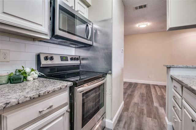 1310 Harwell Drive 4721, Arlington, TX 76011