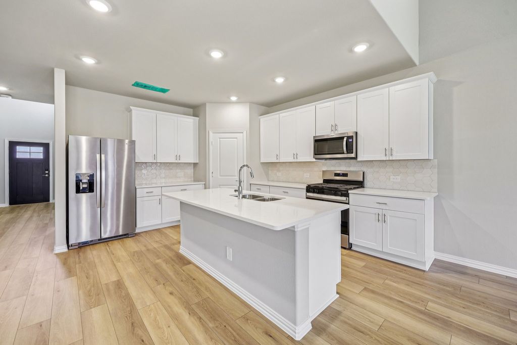 3228 Dustbend Plaza, Fort Worth, TX 76179