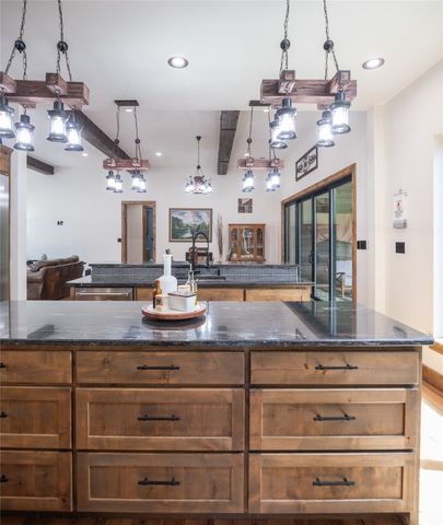 328 Wolf Front Road, Van Alstyne, TX 75495
