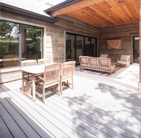 328 Wolf Front Road, Van Alstyne, TX 75495