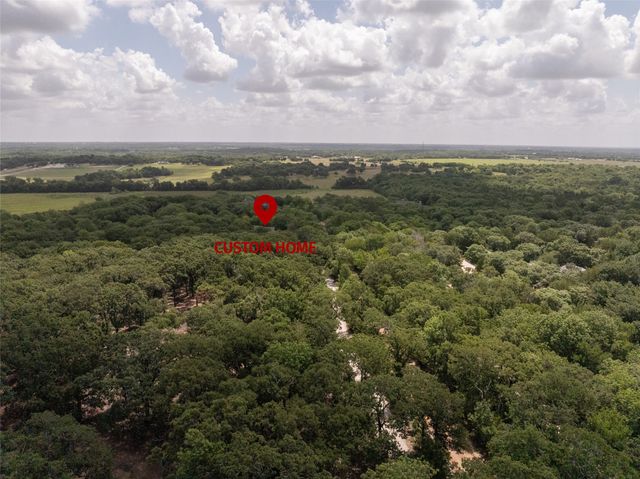 328 Wolf Front Road, Van Alstyne, TX 75495