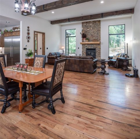 328 Wolf Front Road, Van Alstyne, TX 75495