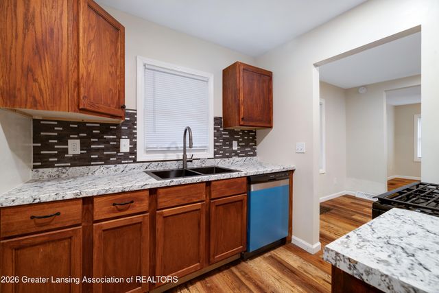 336 W Gier Street, Lansing, MI 48906