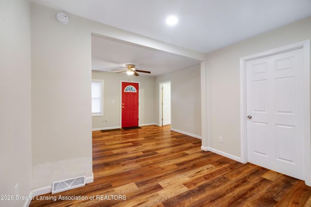 336 W Gier Street, Lansing, MI 48906