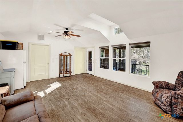 228 Deertrail Drive, San Marcos, TX 78666