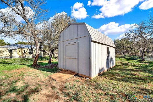 228 Deertrail Drive, San Marcos, TX 78666