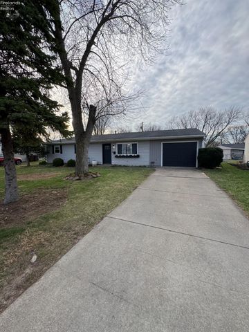 2151 Aspen Run Road, Sandusky, OH 44870