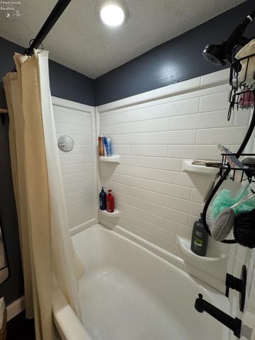 2151 Aspen Run Road, Sandusky, OH 44870