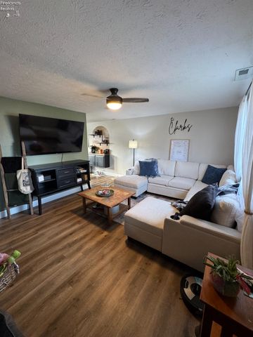 2151 Aspen Run Road, Sandusky, OH 44870