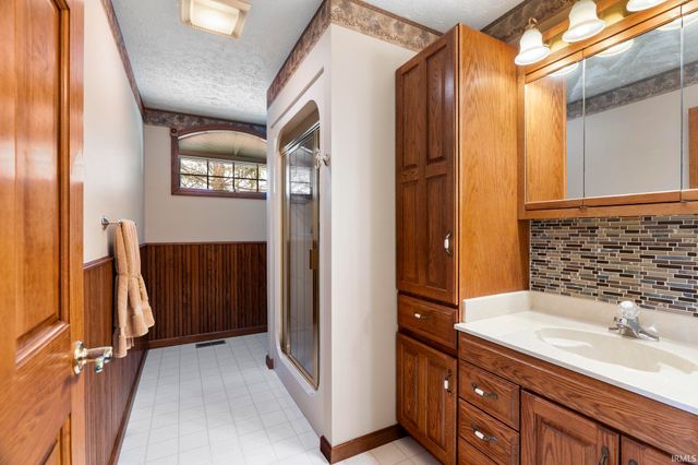 2775 E State Road 28, Frankfort, IN 46041