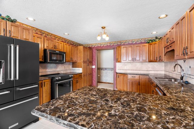 2775 E State Road 28, Frankfort, IN 46041