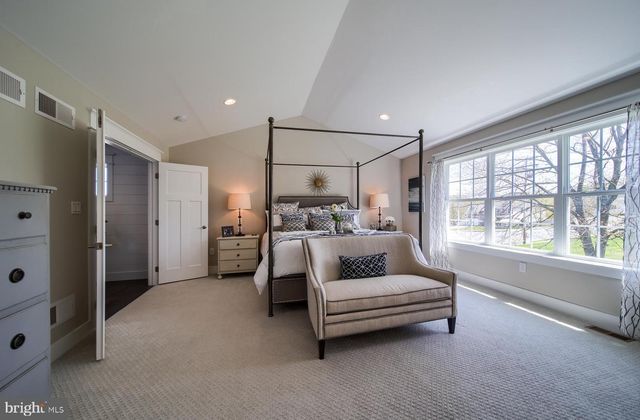 1650 YANKEELAND DR, Frederick, MD 21702