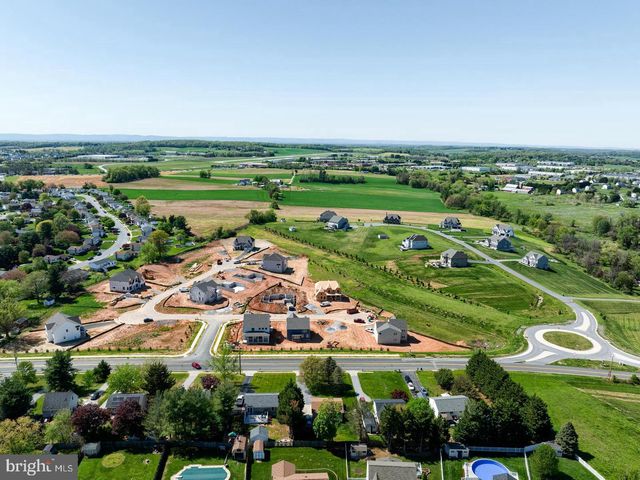 1650 YANKEELAND DR, Frederick, MD 21702