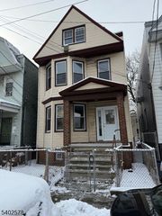 173 Wilkinson Ave, Jersey City, NJ 07305