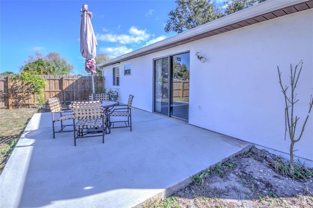 1355 N POMPANO AVENUE, Sarasota, FL 34237