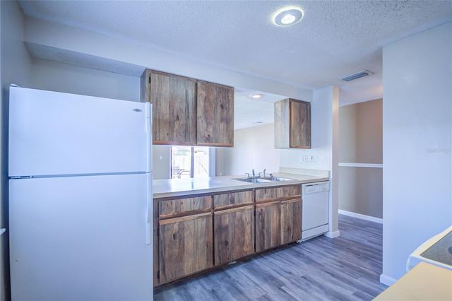 1355 N POMPANO AVENUE, Sarasota, FL 34237