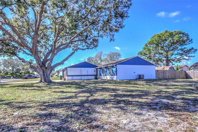 1355 N POMPANO AVENUE, Sarasota, FL 34237