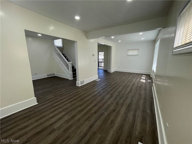 14101 Strathmore Avenue, East Cleveland, OH 44112